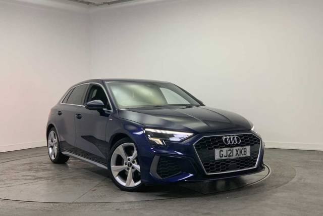 Audi A3 Sportback 1.5 S line 35 TFSI  150 PS S tronic Hatchback Petrol Navarra Blue Metallic
