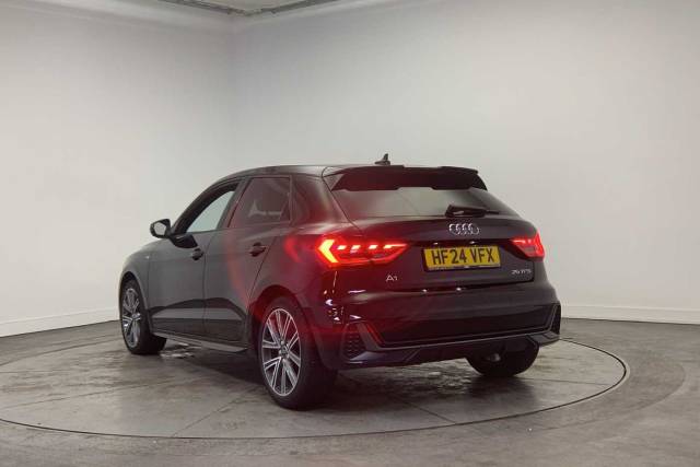 Audi A1 Sportback 1.0 S line 25 TFSI  95 PS 5-speed