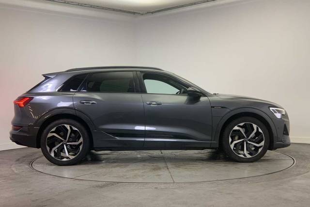 2022 Audi E-tron Black Edition 50 quattro 230,00 kW