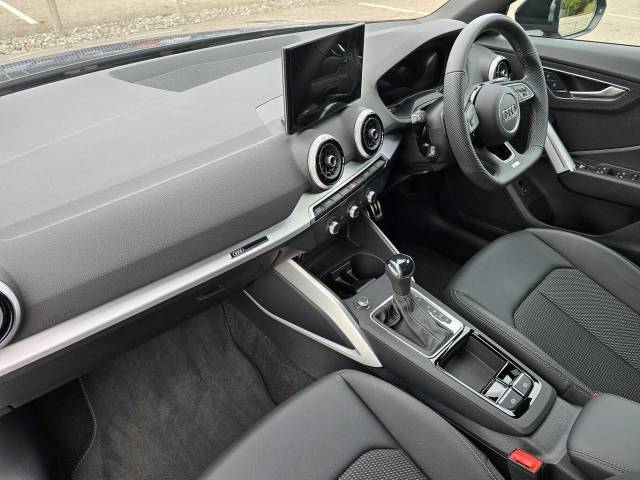 2025 Audi Q2 1.5 Black Edition 35 TFSI  150 PS S tronic