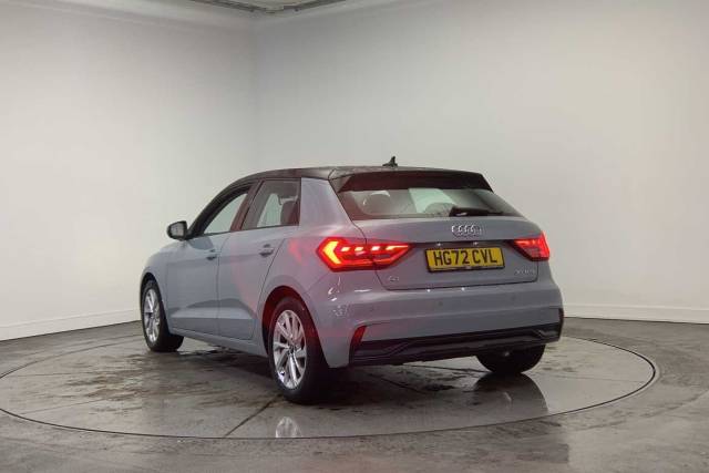 2022 Audi A1 Sportback 1.0 Sport 30 TFSI  110 PS 6-speed
