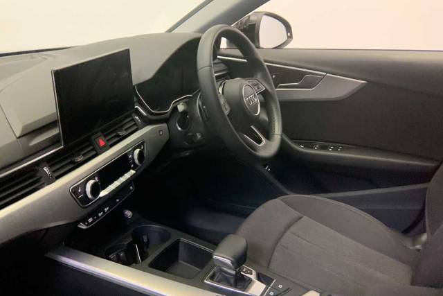 2023 Audi A4 Avant 2.0 Avant Technik 35 TFSI  150 PS S tronic