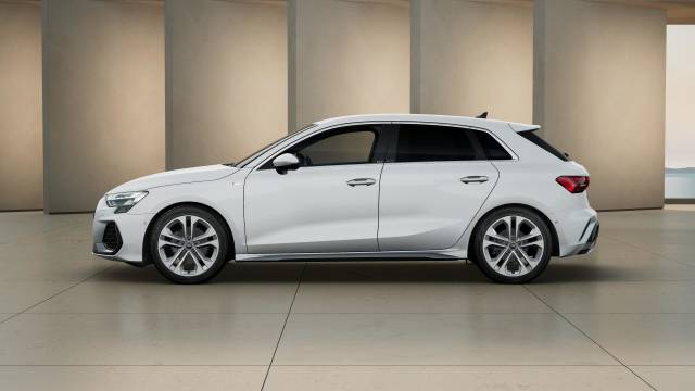 Audi A3 Sportback AUDI A3 Sportback S line TFSI 116 PS 6-speed
