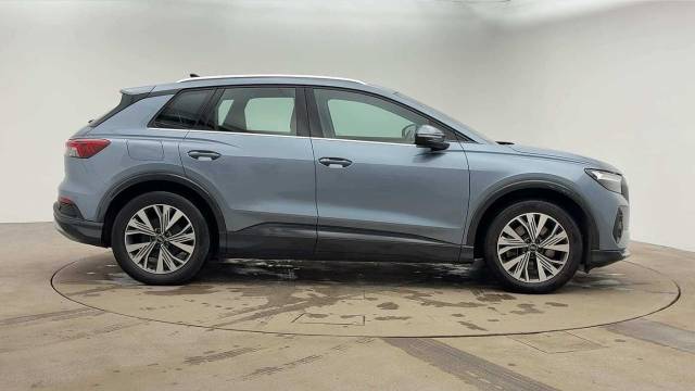 2022 Audi Q4 e-tron Q4  Sport 40 e-tron  150,00 kW