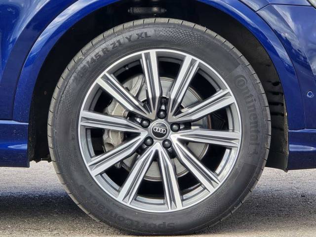 2023 Audi Q8 3.0 S line 55 TFSI quattro 340 PS tiptronic