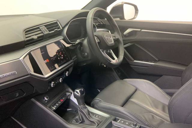 2024 Audi Q3 2.0 S line 45 TFSI quattro 245 PS S tronic