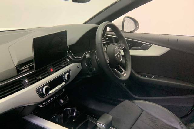 2023 Audi A4 Avant 2.0 Avant S line 35 TFSI  150 PS S tronic