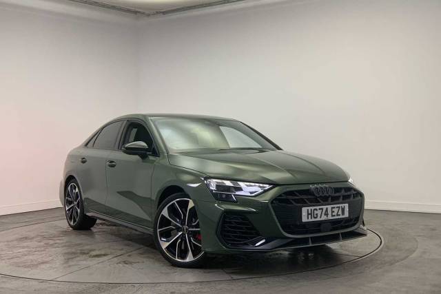 Audi S3 Saloon 2.0 Black Edition TFSI  333 PS S tronic Saloon Petrol District green, metallic