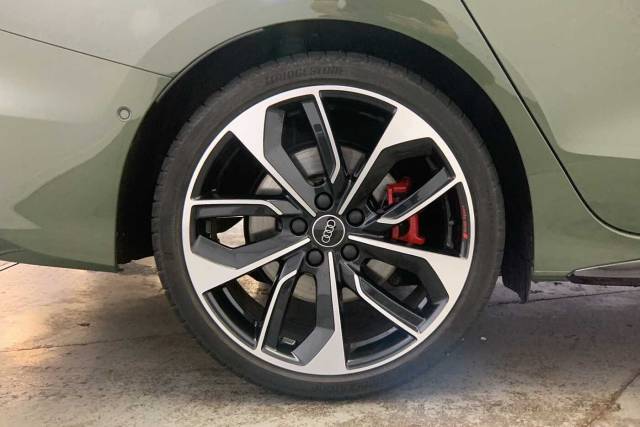 2024 Audi S3 Saloon 2.0 Black Edition TFSI  333 PS S tronic