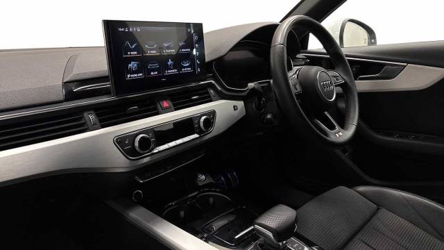 2022 Audi A4 Saloon 2.0 S line 40 TFSI  204 PS S tronic