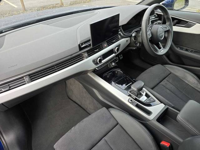 2022 Audi A4 Avant 2.0 Avant S line 35 TFSI  150 PS S tronic