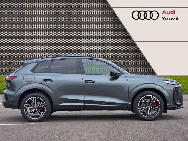 2025 Audi Q3 2.0 SUV Launch Edition TFSI quattro 265 PS S tronic