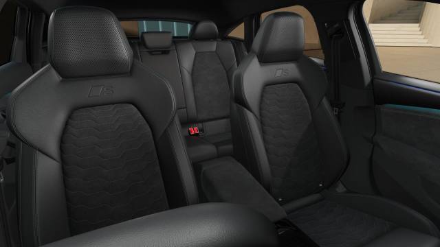 2025 Audi A6 AUDI A6 Sportback Edition 1 e-tron performance 270,00 kW