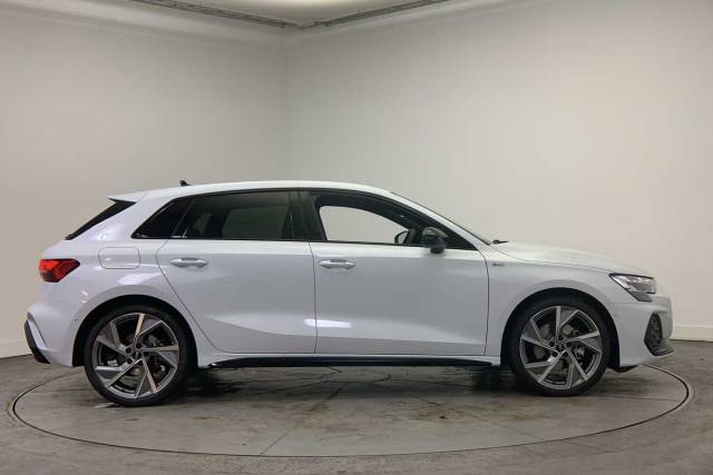 2024 Audi A3 Sportback 2.0 Black Edition TDI  150 PS S tronic