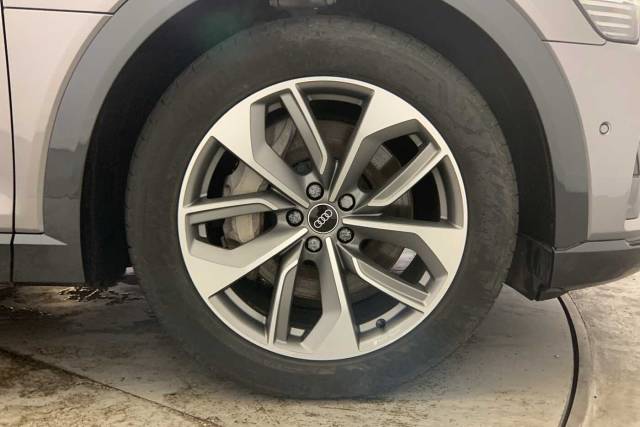 2021 Audi E-tron Technik 50 quattro 230,00 kW