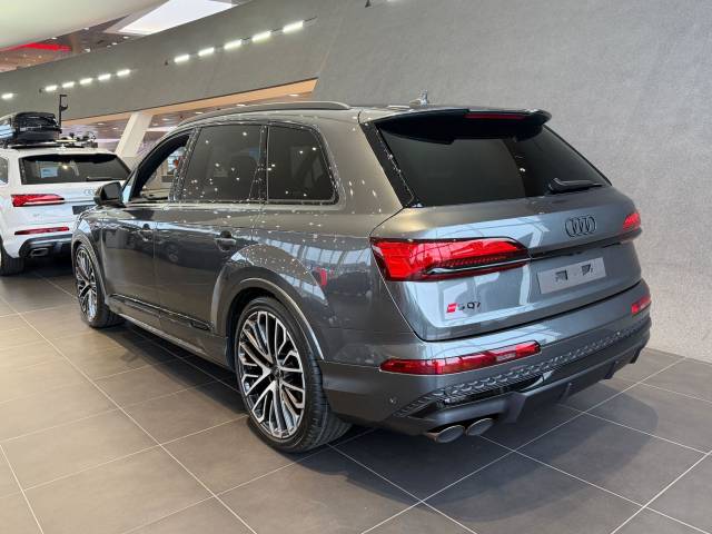 Audi SQ7 4.0 AUDI SQ7 SUV Black Edition TFSI 507 PS tiptronic