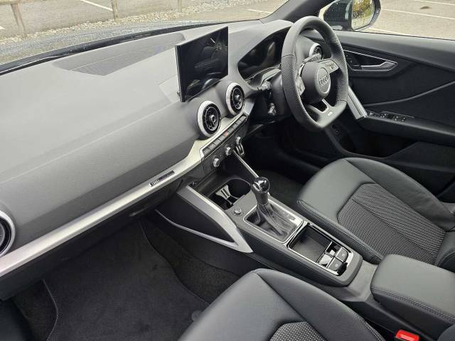 2025 Audi Q2 1.5 Black Edition 35 TFSI  150 PS S tronic