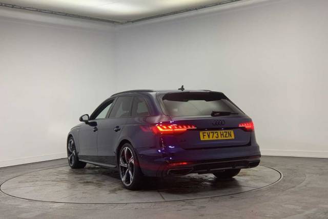 2023 Audi A4 Avant 2.0 Avant Black Edition 40 TFSI  204 PS S tronic