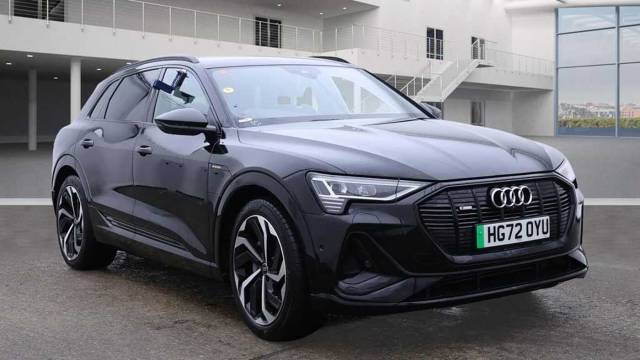 Audi E-tron Black Edition 50 quattro 230,00 kW 4x4 vehicle Electric Brilliant black, solid