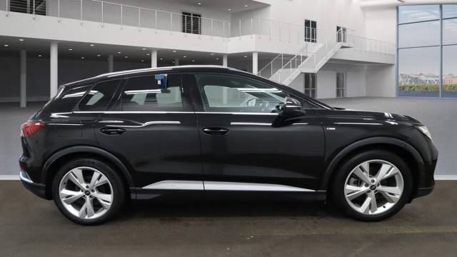 2022 Audi Q4 e-tron Q4  S line 40 e-tron  150,00 kW