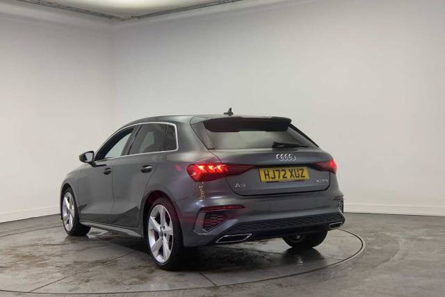 2022 Audi A3 Sportback 1.0 S line 30 TFSI  110 PS S tronic