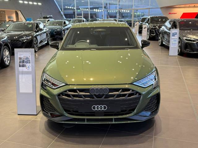 Audi A3 Sportback 2.0 AUDI A3 Sportback Black Edition TDI 150 PS S tronic