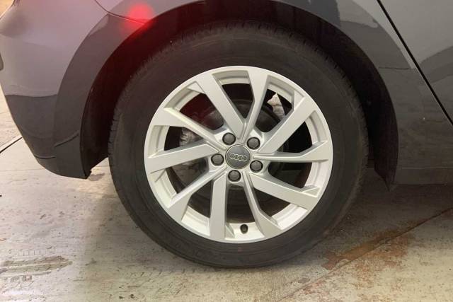 2019 Audi A1 Sportback 1.5 Sport 35 TFSI  150 PS S tronic