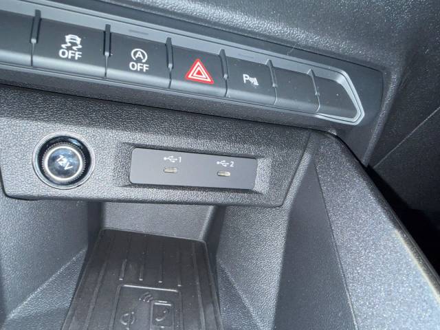 Audi A1 Sportback 1.0 AUDI A1 Sportback Black Edition 25 TFSI 95 PS 5-speed