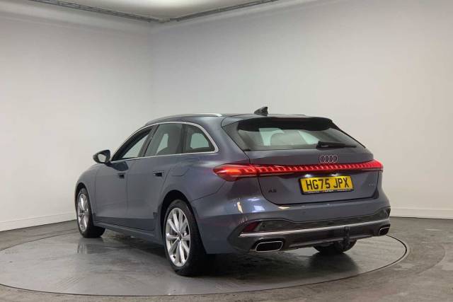 2024 Audi A5 Avant 2.0 Sport e-hybrid quattro 299 PS S tronic