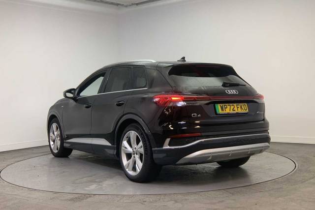 2022 Audi Q4 e-tron Q4  S line 40 e-tron  150,00 kW