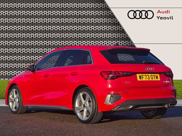 2023 Audi A3 Sportback 1.5 S line 35 TFSI  150 PS S tronic