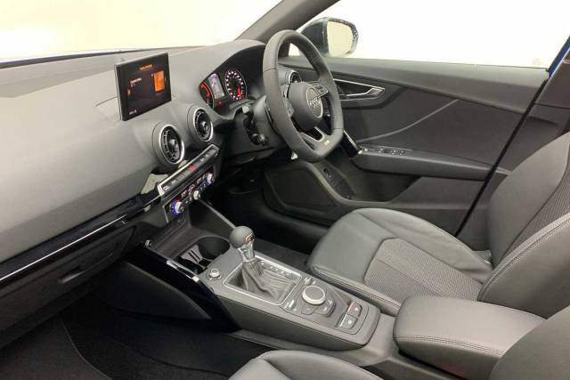 2020 Audi Q2 2.0 Black Edition 35 TDI quattro 150 PS S tronic