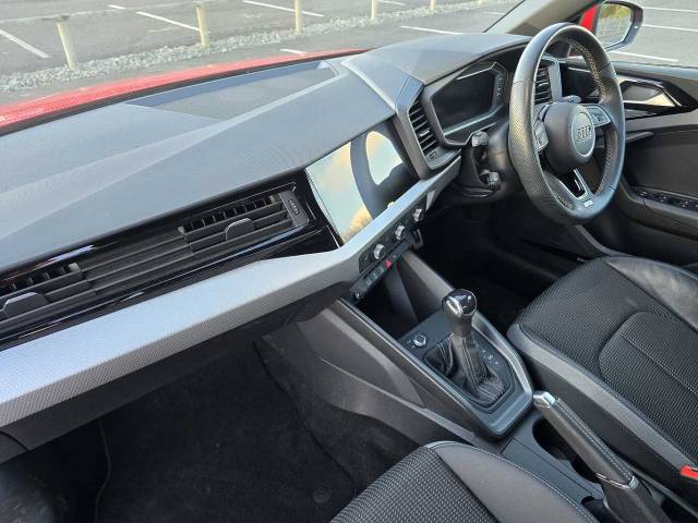 2022 Audi A1 Sportback 1.5 S line 35 TFSI  150 PS S tronic