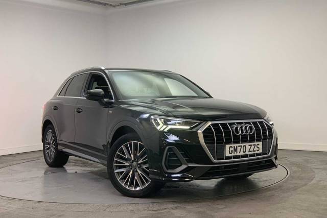 Audi Q3 1.5 S line 35 TFSI  150 PS S tronic 4x4 vehicle Petrol Mythos Black Metallic