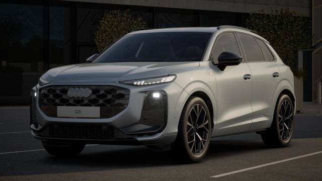 Audi Q3 AUDI Q3 SUV Edition 1 TFSI 150 PS S tronic