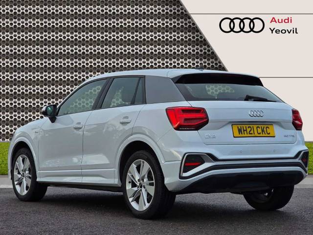 2021 Audi Q2 1.0 S line 30 TFSI  110 PS 6-speed