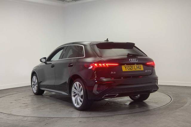 2021 Audi A3 Sportback 1.4 S line 40 TFSI e  204 PS S tronic