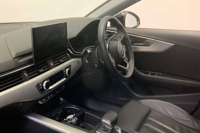 2023 Audi A4 Saloon 2.0 Sport Edition 40 TFSI  204 PS S tronic