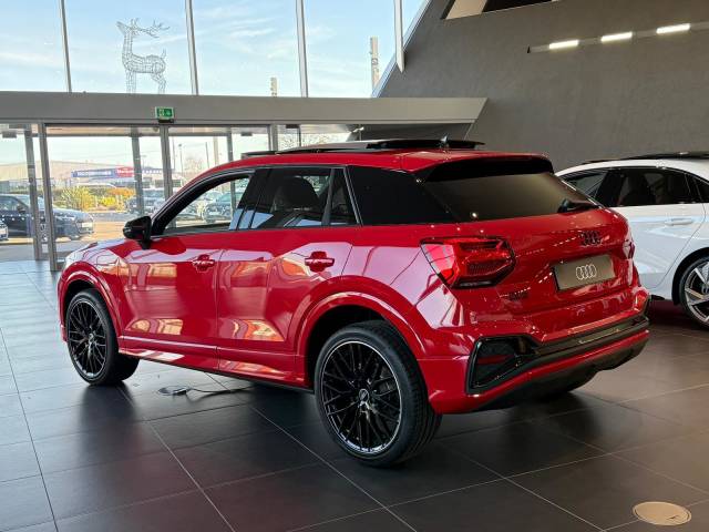 2026 Audi Q2 AUDI Q2 Black Edition 35 TFSI 150 PS S tronic