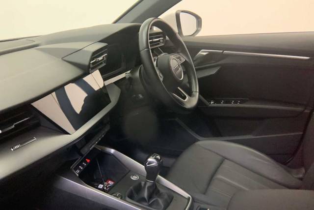 2023 Audi A3 Sportback 1.0 Sport 30 TFSI  110 PS 6-speed