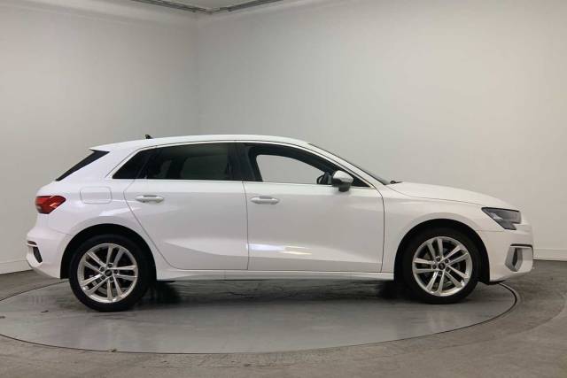 2023 Audi A3 Sportback 1.0 Sport 30 TFSI  110 PS 6-speed