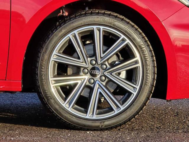 2025 Audi A1 Sportback 1.0 S line 30 TFSI  116 PS 6-speed