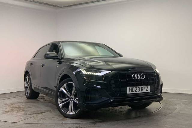 Audi Q8 3.0 Black Edition 50 TDI quattro 286 PS tiptronic 4x4 vehicle Diesel Mythos black, metallic