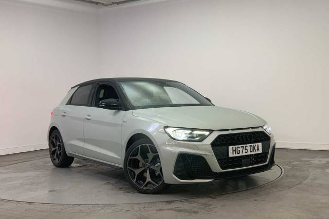 Audi A1 Sportback 1.5 Black Edition 35 TFSI  150 PS S tronic Hatchback Petrol Dew silver, metallic