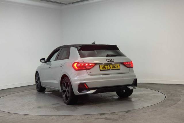 2025 Audi A1 Sportback 1.5 Black Edition 35 TFSI  150 PS S tronic