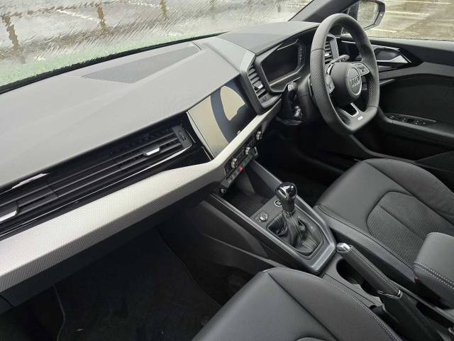 2026 Audi A1 Sportback 1.5 Black Edition 35 TFSI  150 PS S tronic