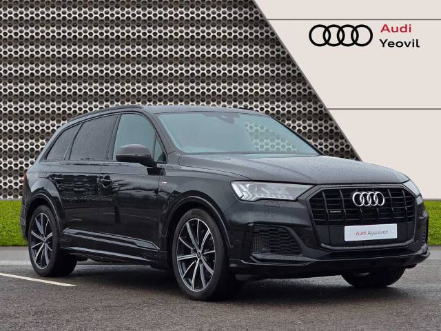 Audi Q7 3.0 Black Edition 55 TFSI quattro 340 PS tiptronic 4x4 vehicle Petrol Mythos black, metallic
