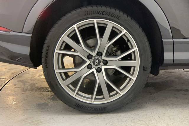 2025 Audi Q3 1.5 Black Edition 35 TFSI  150 PS S tronic