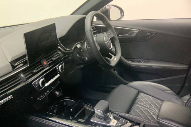 2023 Audi S4 Avant 3.0 Black Edition TDI  341 PS tiptronic