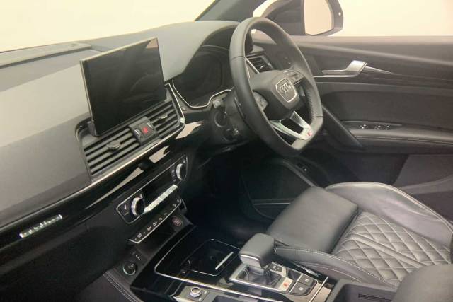 2024 Audi SQ5 3.0 Black Edition TDI  341 PS tiptronic